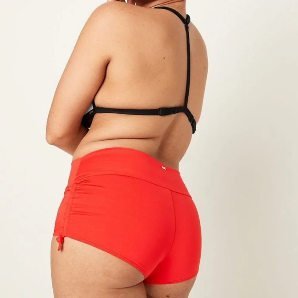 VS PINK GYM TO SWIM SHORTIE BOTTOM NEW Victoria’s Secret Swim Bottom - Picture 2 of 5